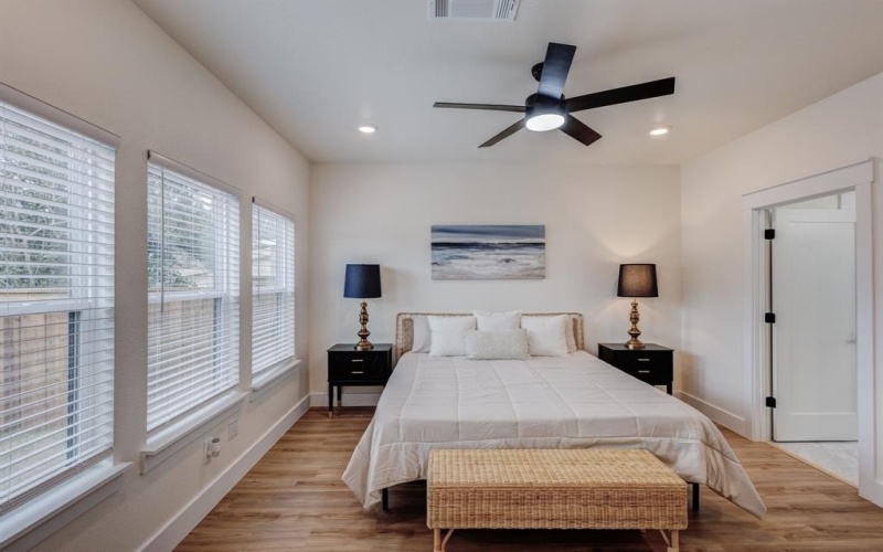 3230 6th Avenue, Fort Worth, TX 76110, 4 Bedrooms Bedrooms, ,2 BathroomsBathrooms,Residential,For Sale,3230 6th Avenue,20826681