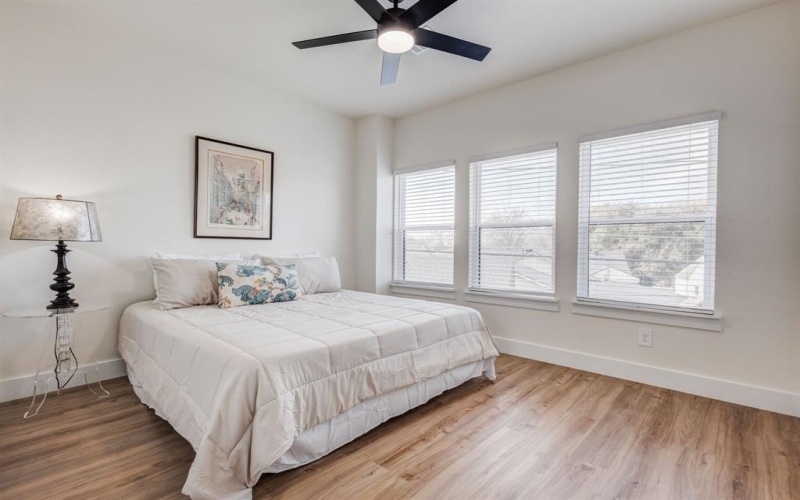 3230 6th Avenue, Fort Worth, TX 76110, 4 Bedrooms Bedrooms, ,2 BathroomsBathrooms,Residential,For Sale,3230 6th Avenue,20826681