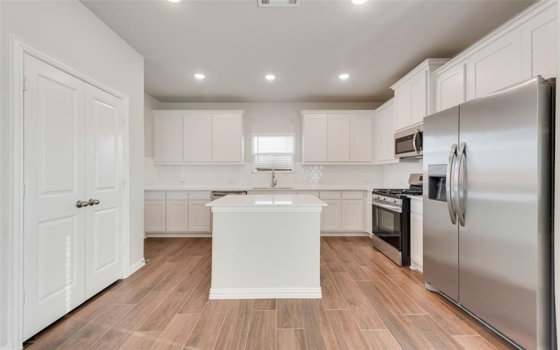 1450 Swinging Bridge Road, Saginaw, TX 76179, 4 Bedrooms Bedrooms, ,2 BathroomsBathrooms,Residential Lease,For Rent,1450 Swinging Bridge Road,20830119