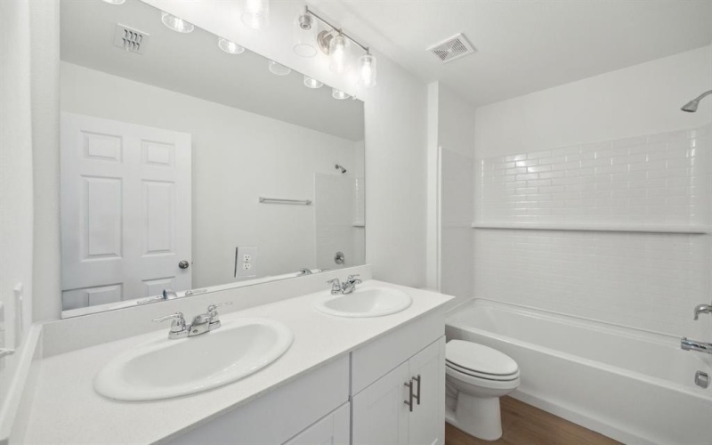 1025 Clear Dusk Lane, Forney, TX 75126, 4 Bedrooms Bedrooms, ,3 BathroomsBathrooms,Residential,For Sale,1025 Clear Dusk Lane,20830167