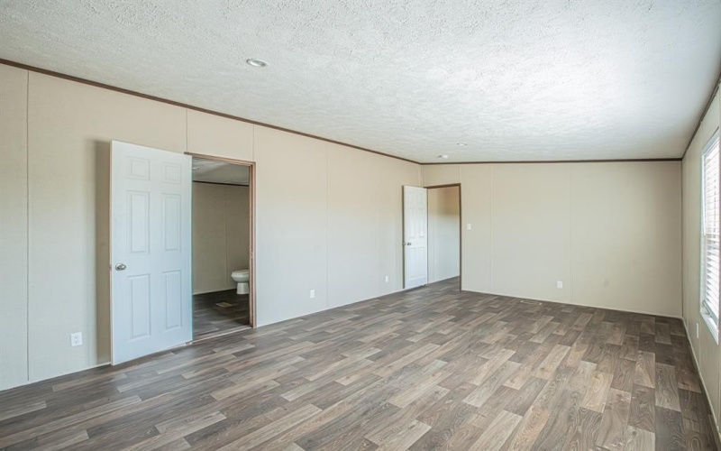 370 Leech Road, Poolville, TX 76487, 4 Bedrooms Bedrooms, ,2 BathroomsBathrooms,Residential,For Sale,370 Leech Road,20830181