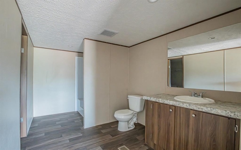 4680 Lonestar Road, Poolville, TX 76487, 4 Bedrooms Bedrooms, ,2 BathroomsBathrooms,Residential,For Sale,4680 Lonestar Road,20830227