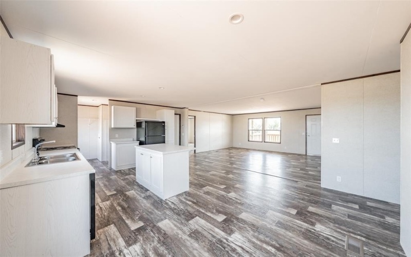 4670 Lonestar Road, Poolville, TX 76487, 4 Bedrooms Bedrooms, ,2 BathroomsBathrooms,Residential,For Sale,4670 Lonestar Road,20830246