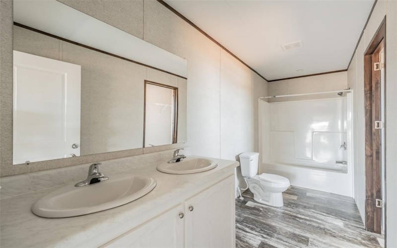 4670 Lonestar Road, Poolville, TX 76487, 4 Bedrooms Bedrooms, ,2 BathroomsBathrooms,Residential,For Sale,4670 Lonestar Road,20830246