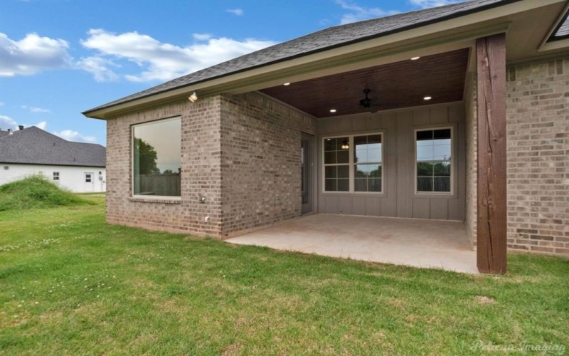 109 Katy Lane, Bossier City, LA 71111, 3 Bedrooms Bedrooms, ,2 BathroomsBathrooms,Residential,For Sale,109 Katy Lane,20830279