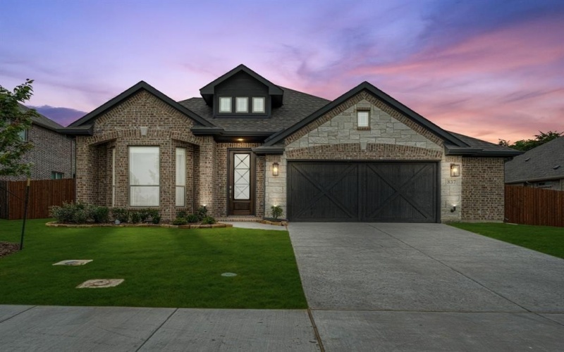 837 Rusty Run Drive, Midlothian, TX 76065, 4 Habitaciones Habitaciones , ,3 BañosBaños,Residential,En Venta,837 Rusty Run Drive,20830324