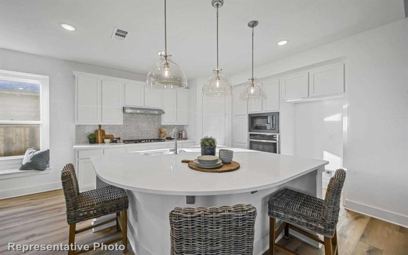 1008 Violet Drive, Crowley, TX 76036, 3 Bedrooms Bedrooms, ,2 BathroomsBathrooms,Residential,For Sale,1008 Violet Drive,20826965