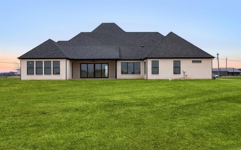 665 Armstrong Road, Venus, TX 76084, 5 Habitaciones Habitaciones , ,3 BañosBaños,Residential,En Venta,665 Armstrong Road,20830328