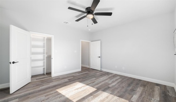 1001 Don Eve Court, Azle, TX 76020, 4 Bedrooms Bedrooms, ,2 BathroomsBathrooms,Residential,For Sale,1001 Don Eve Court,20826977