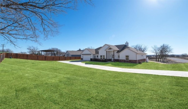 1001 Don Eve Court, Azle, TX 76020, 4 Bedrooms Bedrooms, ,2 BathroomsBathrooms,Residential,For Sale,1001 Don Eve Court,20826977