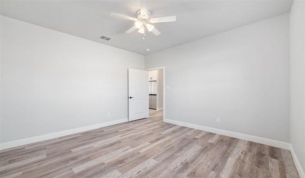 7600 Veal Station Road, Azle, TX 76020, 4 Bedrooms Bedrooms, ,2 BathroomsBathrooms,Residential,For Sale,7600 Veal Station Road,20826991