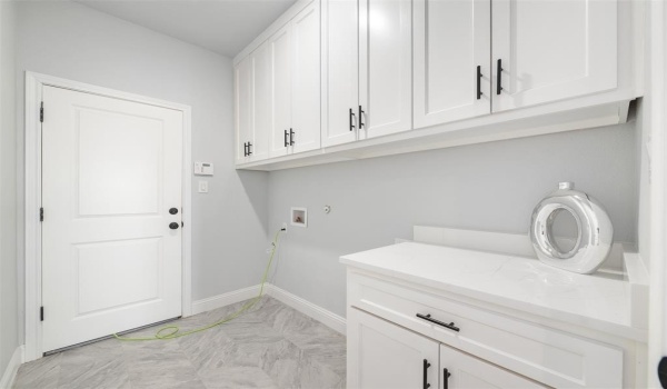 7600 Veal Station Road, Azle, TX 76020, 4 Bedrooms Bedrooms, ,2 BathroomsBathrooms,Residential,For Sale,7600 Veal Station Road,20826991