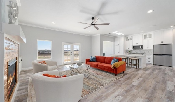 7600 Veal Station Road, Azle, TX 76020, 4 Bedrooms Bedrooms, ,2 BathroomsBathrooms,Residential,For Sale,7600 Veal Station Road,20826991