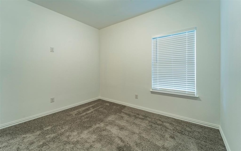 3919 Polly Street, Dallas, TX 75210, 4 Bedrooms Bedrooms, ,2 BathroomsBathrooms,Residential,For Sale,3919 Polly Street,20827222
