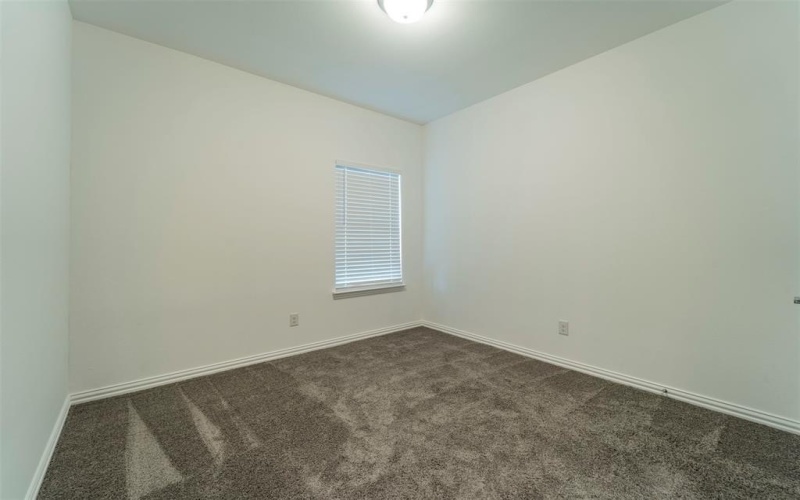 3919 Polly Street, Dallas, TX 75210, 4 Bedrooms Bedrooms, ,2 BathroomsBathrooms,Residential,For Sale,3919 Polly Street,20827222