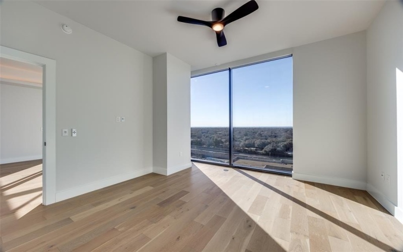 8119 Douglas Avenue #908, Dallas, TX 75225, 2 Habitaciones Habitaciones , ,2 BañosBaños,Residential Lease,En Alquiler,8119 Douglas Avenue,20827505