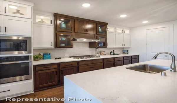 3700 Hickory Street, Sherman, TX 75092, 4 Bedrooms Bedrooms, ,3 BathroomsBathrooms,Residential,For Sale,3700 Hickory Street,20827540