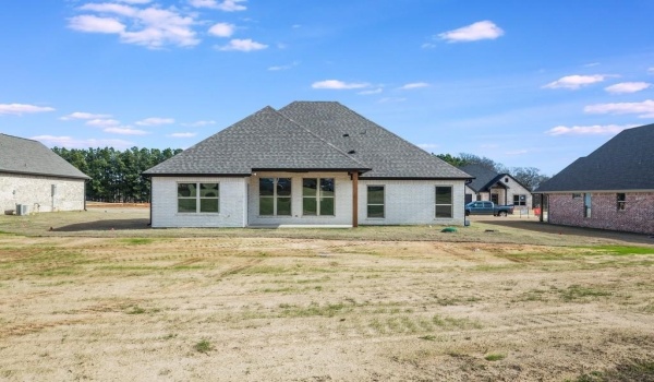 15092 High Country Acres Lane, Tyler, TX 75706, 3 Bedrooms Bedrooms, ,2 BathroomsBathrooms,Residential,For Sale,15092 High Country Acres Lane,20831171