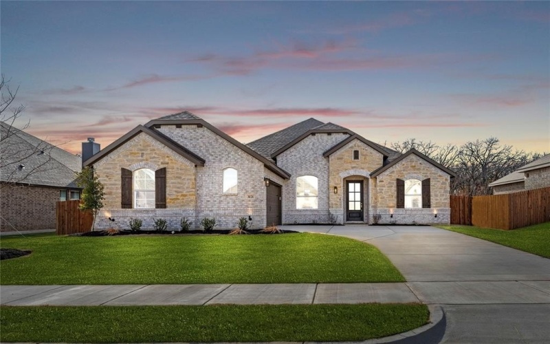 3121 Blue Hill, Burleson, TX 76028, 4 Bedrooms Bedrooms, ,2 BathroomsBathrooms,Residential,For Sale,3121 Blue Hill,20831197