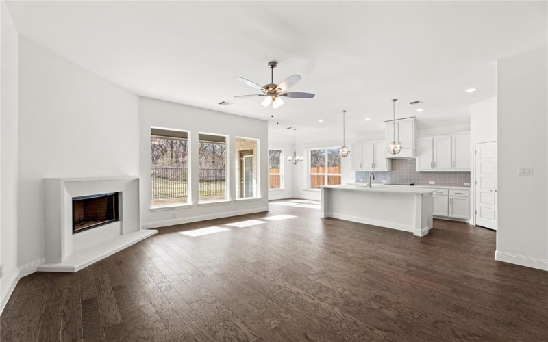 3121 Blue Hill, Burleson, TX 76028, 4 Bedrooms Bedrooms, ,2 BathroomsBathrooms,Residential,For Sale,3121 Blue Hill,20831197