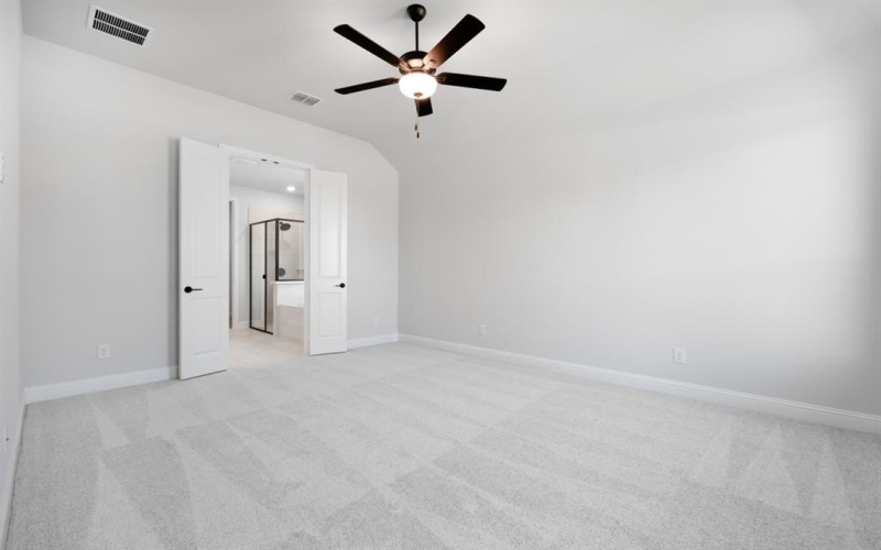 1006 Saffron Drive, Argyle, TX 76226, 4 Bedrooms Bedrooms, ,3 BathroomsBathrooms,Residential,For Sale,1006 Saffron Drive,20831221