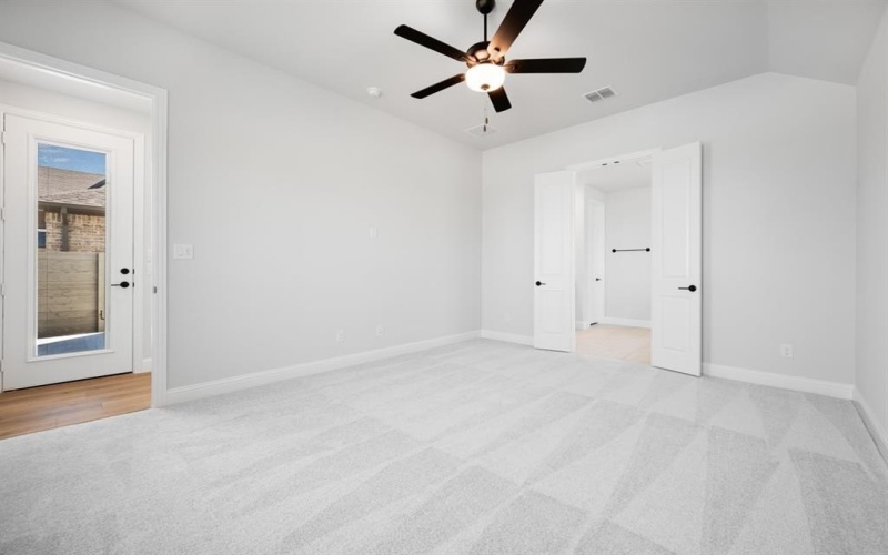 1006 Saffron Drive, Argyle, TX 76226, 4 Bedrooms Bedrooms, ,3 BathroomsBathrooms,Residential,For Sale,1006 Saffron Drive,20831221