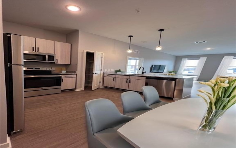 112 E Greenhill Lane #204, Fate, TX 75132, 2 Habitaciones Habitaciones , ,2 BañosBaños,Residential Lease,En Alquiler,112 E Greenhill Lane,20831238