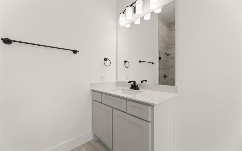 337 Loretta, Burleson, TX 76028, 4 Bedrooms Bedrooms, ,3 BathroomsBathrooms,Residential,For Sale,337 Loretta,20831308