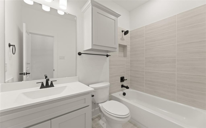 337 Loretta, Burleson, TX 76028, 4 Bedrooms Bedrooms, ,3 BathroomsBathrooms,Residential,For Sale,337 Loretta,20831308