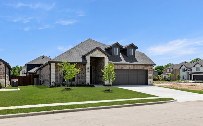 337 Loretta, Burleson, TX 76028, 4 Bedrooms Bedrooms, ,3 BathroomsBathrooms,Residential,For Sale,337 Loretta,20831308
