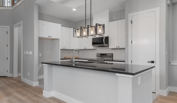 2806 Chicago Street, Dallas, TX 75212, 4 Bedrooms Bedrooms, ,3 BathroomsBathrooms,Residential Lease,For Rent,2806 Chicago Street,20831476