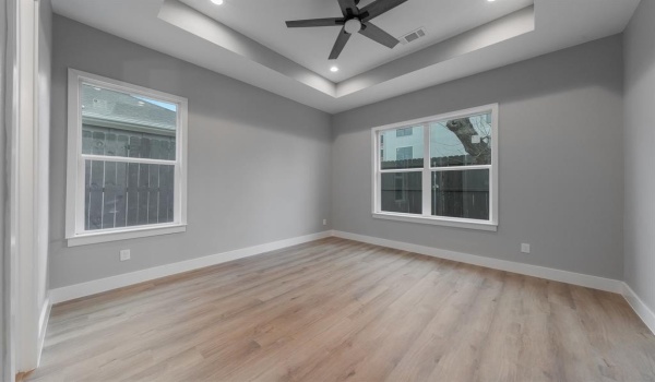 2806 Chicago Street, Dallas, TX 75212, 4 Bedrooms Bedrooms, ,3 BathroomsBathrooms,Residential Lease,For Rent,2806 Chicago Street,20831476