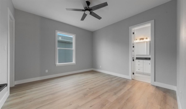 2806 Chicago Street, Dallas, TX 75212, 4 Bedrooms Bedrooms, ,3 BathroomsBathrooms,Residential Lease,For Rent,2806 Chicago Street,20831476