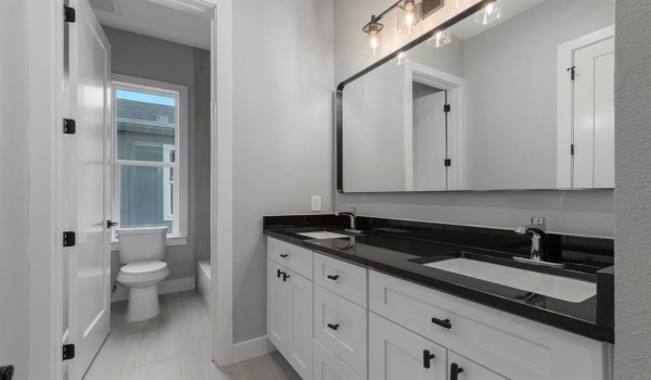 2806 Chicago Street, Dallas, TX 75212, 4 Bedrooms Bedrooms, ,3 BathroomsBathrooms,Residential Lease,For Rent,2806 Chicago Street,20831476