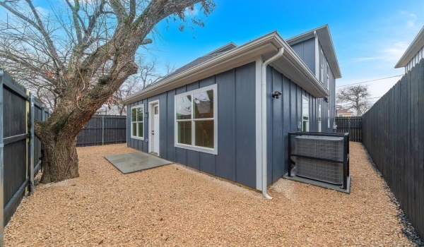 2806 Chicago Street, Dallas, TX 75212, 4 Bedrooms Bedrooms, ,3 BathroomsBathrooms,Residential Lease,For Rent,2806 Chicago Street,20831476