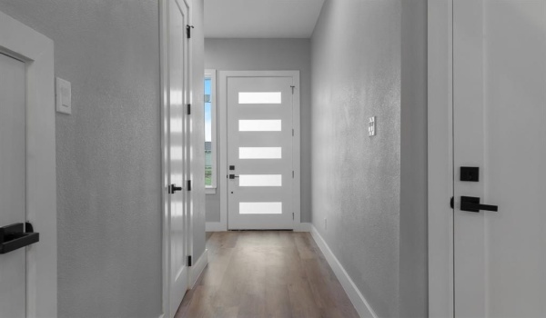 2806 Chicago Street, Dallas, TX 75212, 4 Bedrooms Bedrooms, ,3 BathroomsBathrooms,Residential Lease,For Rent,2806 Chicago Street,20831476