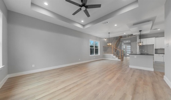2806 Chicago Street, Dallas, TX 75212, 4 Bedrooms Bedrooms, ,3 BathroomsBathrooms,Residential Lease,For Rent,2806 Chicago Street,20831476