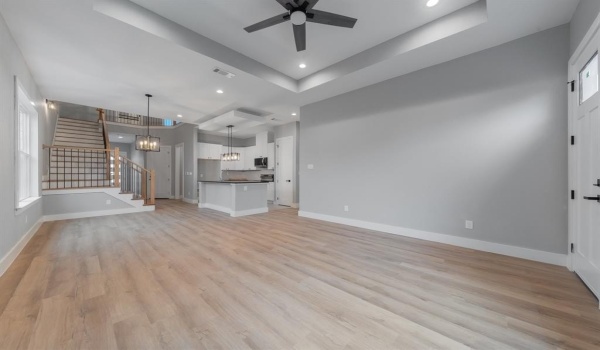 2806 Chicago Street, Dallas, TX 75212, 4 Bedrooms Bedrooms, ,3 BathroomsBathrooms,Residential Lease,For Rent,2806 Chicago Street,20831476