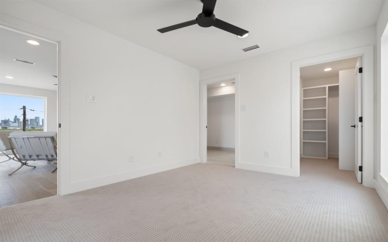 1424 Canada Drive, Dallas, TX 75212, 4 Habitaciones Habitaciones , ,3 BañosBaños,Residential,En Venta,1424 Canada Drive,20831629