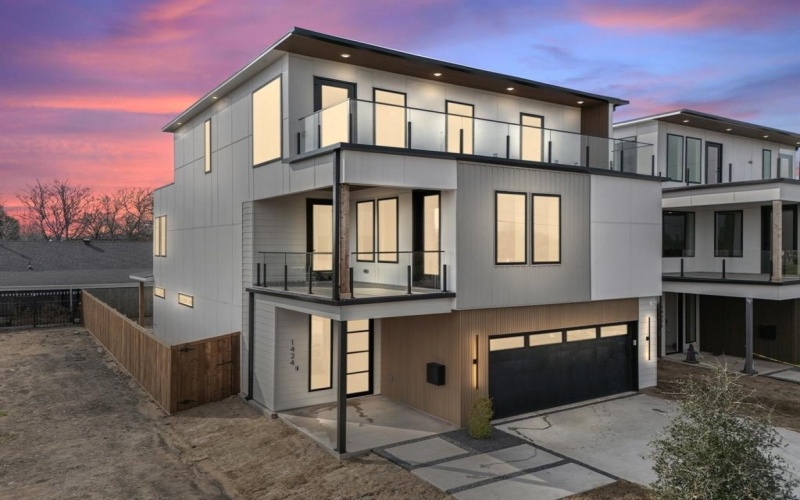 1424 Canada Drive, Dallas, TX 75212, 4 Habitaciones Habitaciones , ,3 BañosBaños,Residential,En Venta,1424 Canada Drive,20831629
