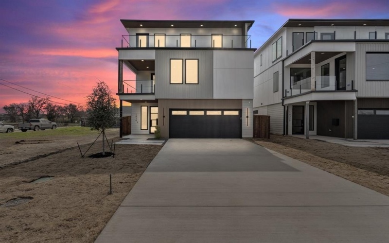 1424 Canada Drive, Dallas, TX 75212, 4 Habitaciones Habitaciones , ,3 BañosBaños,Residential,En Venta,1424 Canada Drive,20831629
