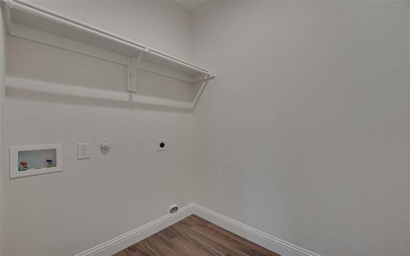 246 N Cherokee Shores Drive, Mabank, TX 75156, 3 Habitaciones Habitaciones , ,2 BañosBaños,Residential,En Venta,246 N Cherokee Shores Drive,20831794