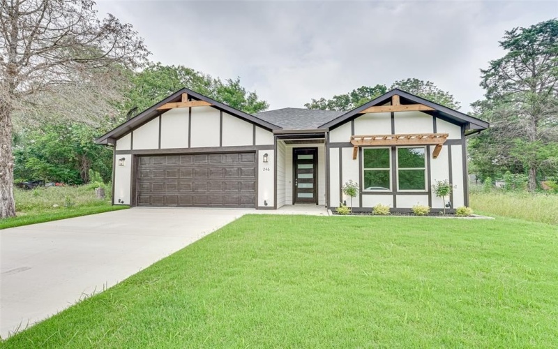 246 N Cherokee Shores Drive, Mabank, TX 75156, 3 Habitaciones Habitaciones , ,2 BañosBaños,Residential,En Venta,246 N Cherokee Shores Drive,20831794