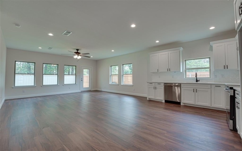 246 N Cherokee Shores Drive, Mabank, TX 75156, 3 Habitaciones Habitaciones , ,2 BañosBaños,Residential,En Venta,246 N Cherokee Shores Drive,20831794
