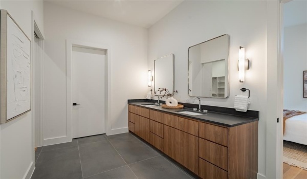 7319 Casa Loma Avenue, Dallas, TX 75214, 4 Bedrooms Bedrooms, ,5 BathroomsBathrooms,Residential,For Sale,7319 Casa Loma Avenue,20831955