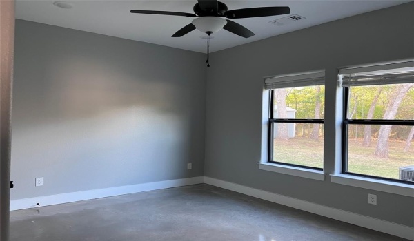 735 E Gandy Street, Denison, TX 75021, 3 Bedrooms Bedrooms, ,2 BathroomsBathrooms,Residential Lease,For Rent,735 E Gandy Street,20832155