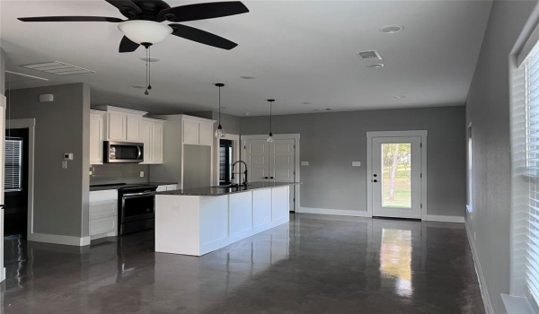 735 E Gandy Street, Denison, TX 75021, 3 Bedrooms Bedrooms, ,2 BathroomsBathrooms,Residential Lease,For Rent,735 E Gandy Street,20832155