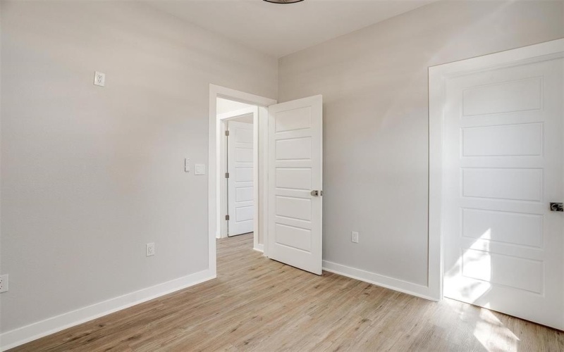 2604 Creekview Drive, Granbury, TX 76048, 3 Bedrooms Bedrooms, ,2 BathroomsBathrooms,Residential,For Sale,2604 Creekview Drive,20832198
