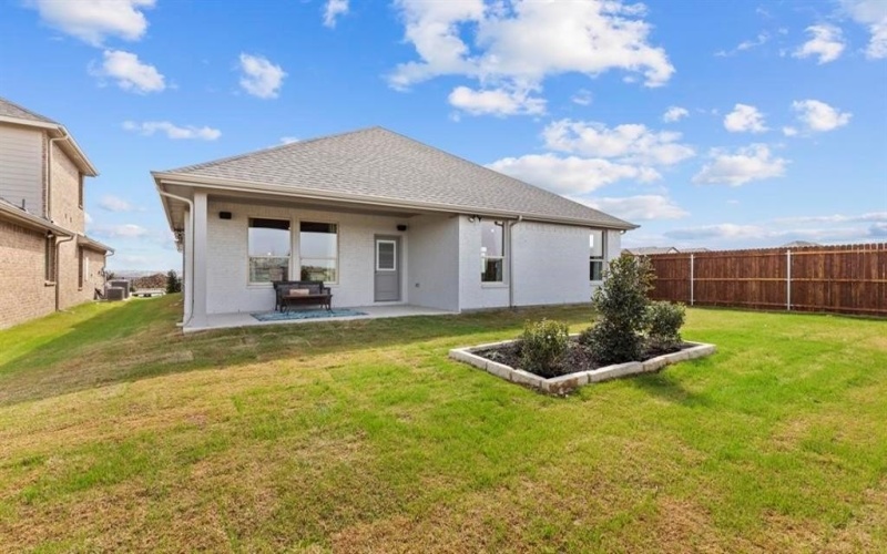 8708 TALLWOOD Lane, Justin, TX 76247, 4 Bedrooms Bedrooms, ,3 BathroomsBathrooms,Residential,For Sale,8708 TALLWOOD Lane,20832305