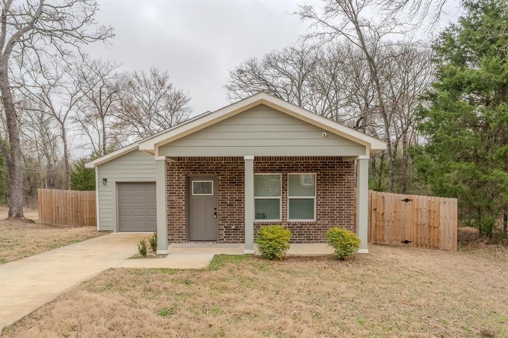 101 Inca Trail, Mabank, TX 75156, 3 Bedrooms Bedrooms, ,2 BathroomsBathrooms,Residential,For Sale,101 Inca Trail,20832558